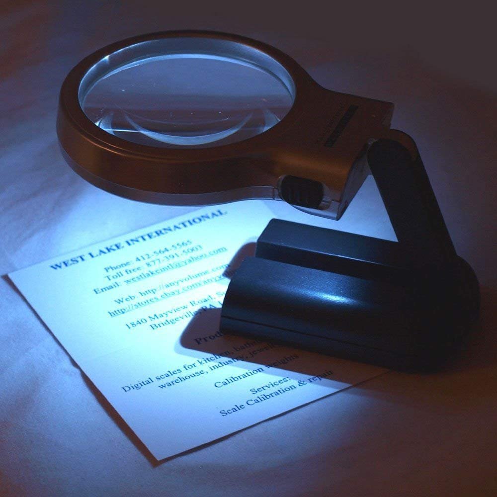 Multi-Functional Folding Handheld Magnifier, Reading Magnifying Glass with in-Built LED (3X Zoom) - Image 3