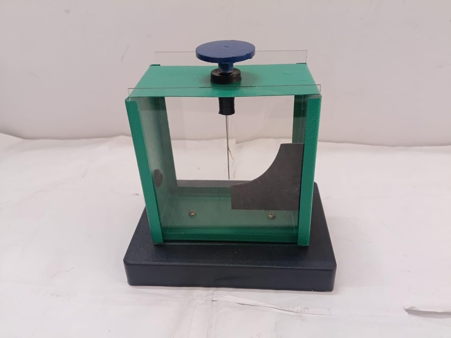 Metal Made Gold Leaf Electroscope for Lab Scientific Purpose and School Project - Image 2