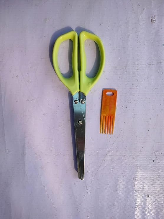 Kitchen Scissors with 5-Layer Stainless Steel Blades for Herbs and Spices - Image 6