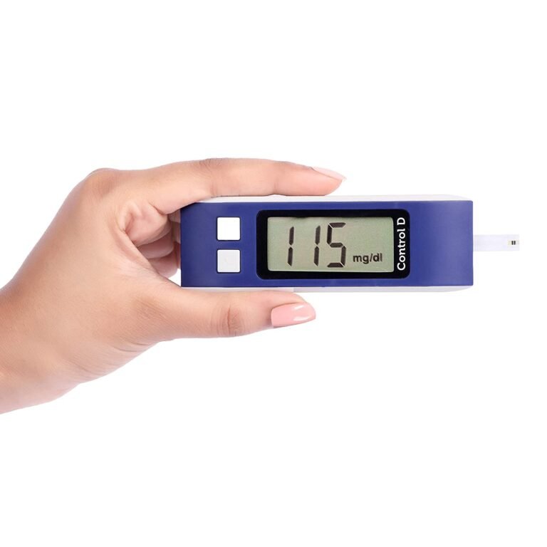 Control D Blue Glucometer Combo with 25 Strips - Image 4