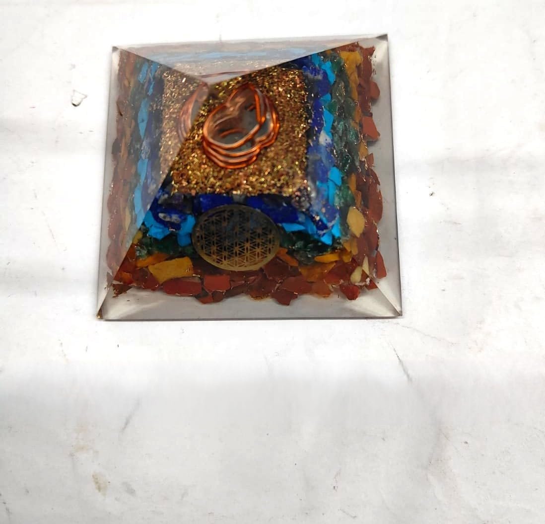 7 Chakra Crystal Pyramid for Vastu, Wealth & Home Decor - Image 9