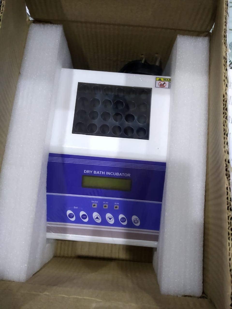 Drybath Incubator - 24 Holes x 12 Tubes Digital Display - Image 2