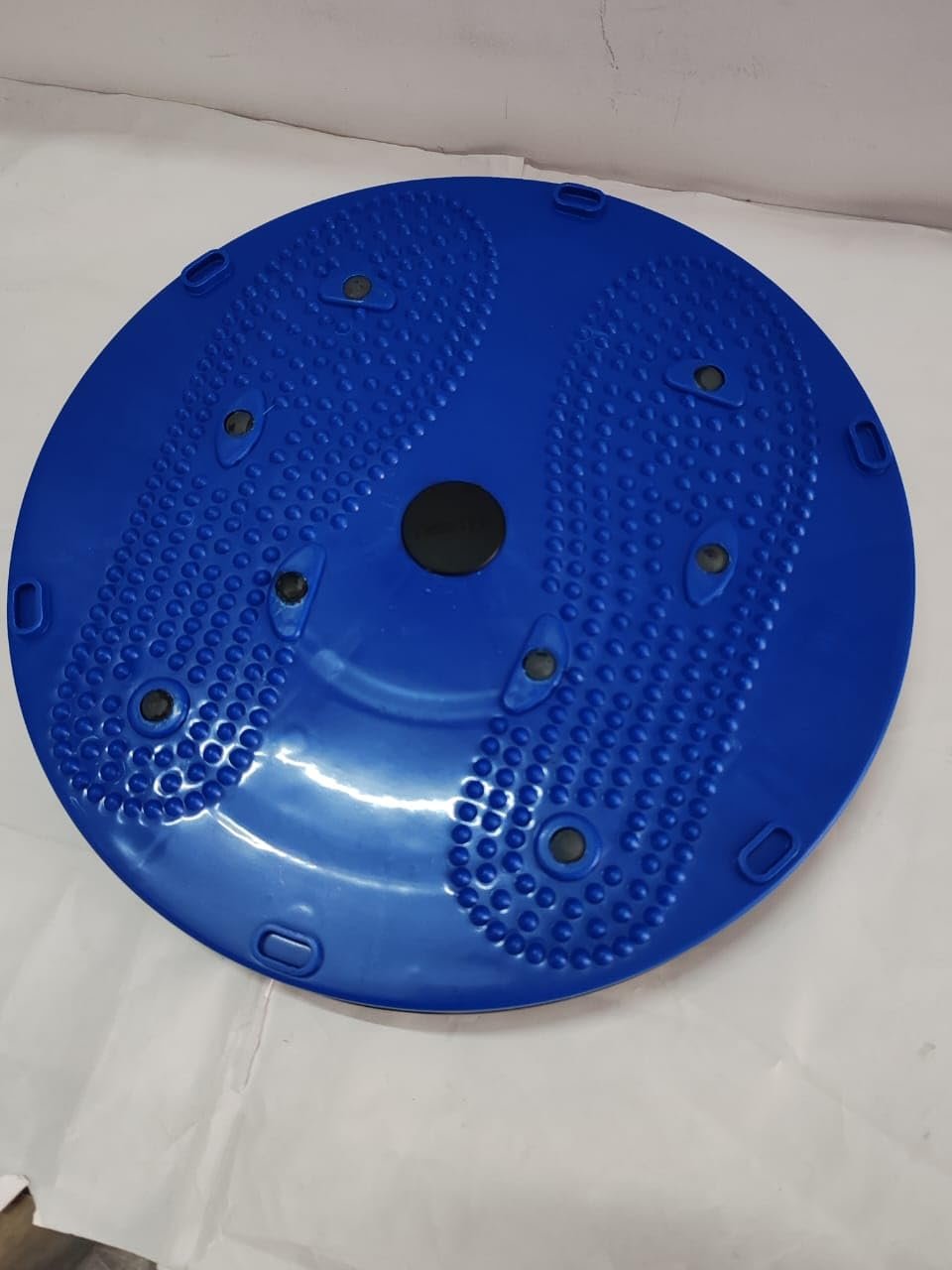 Mat Acupressure Twister Big Disc Pyramid & Magnetic Treatment Therapy (Multicolor) S - Image 7