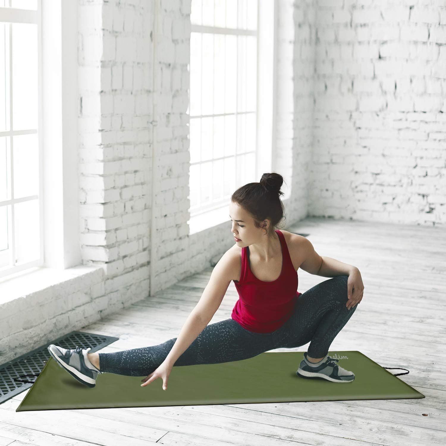 10mm Yoga Mat with Carrying Strap | Thick Anti-Slip PVC Fitness Exercise Mat - Image 5